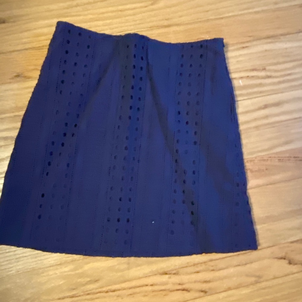 Women's Vineyard Vine skirt
